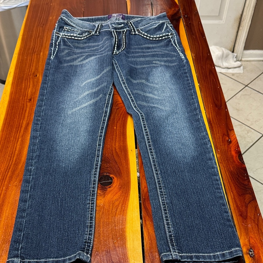 M&J Jeans Dark Blue Women's Cropped Jeans H8